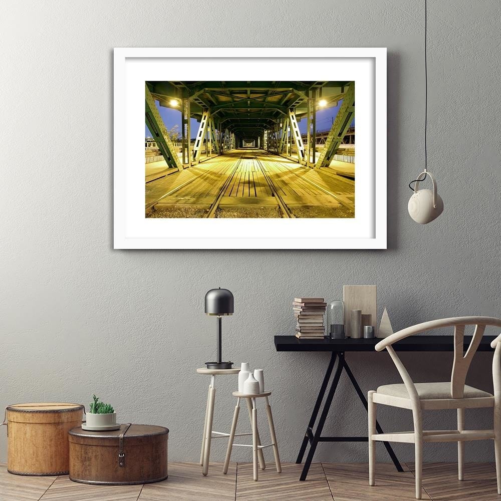 Glezna baltā rāmī - Long Bridge Home Trends DECO