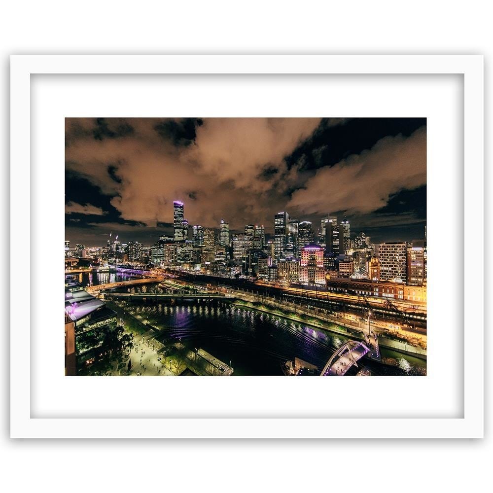 Glezna baltā rāmī - Modern City At Night Home Trends DECO