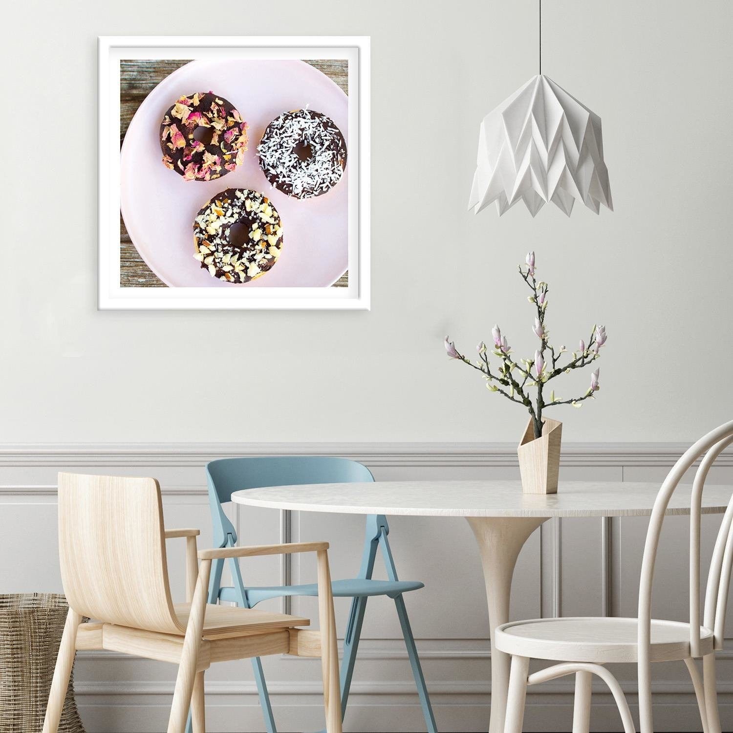 Glezna baltā rāmī - Modern Kitchen Donuts Home Trends DECO