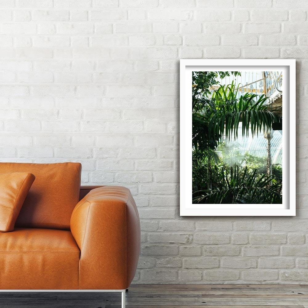Glezna baltā rāmī - Palm House Home Trends DECO