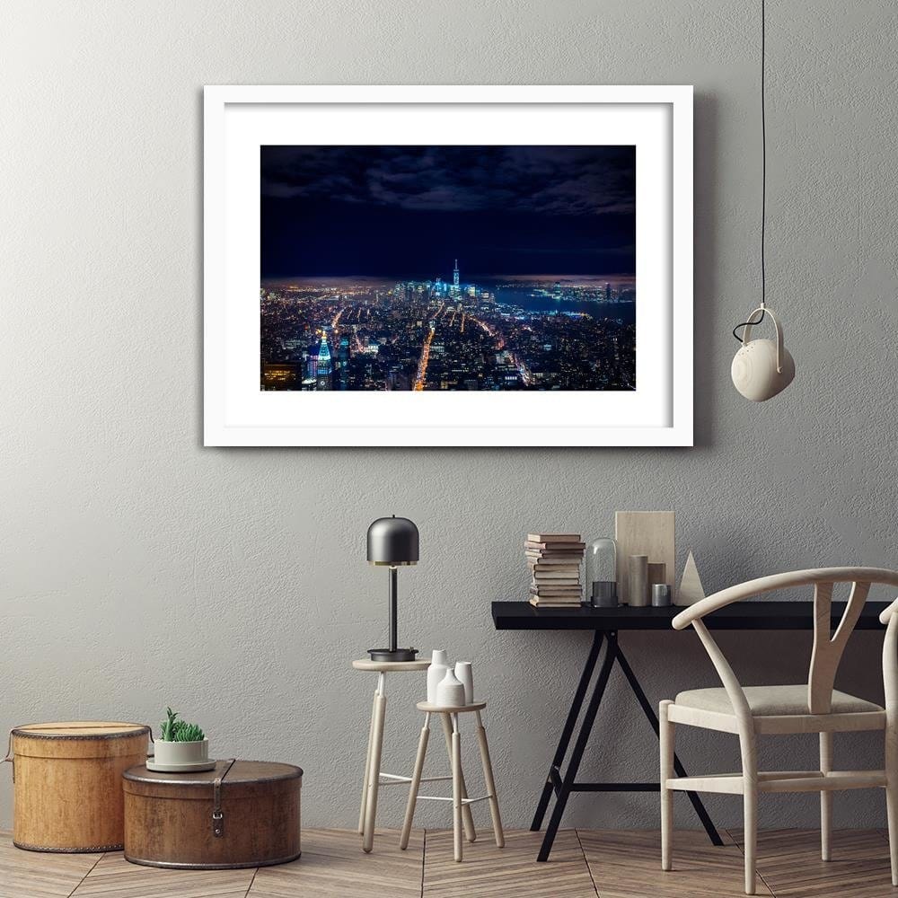 Glezna baltā rāmī - Panorama Of The City At Night Home Trends DECO