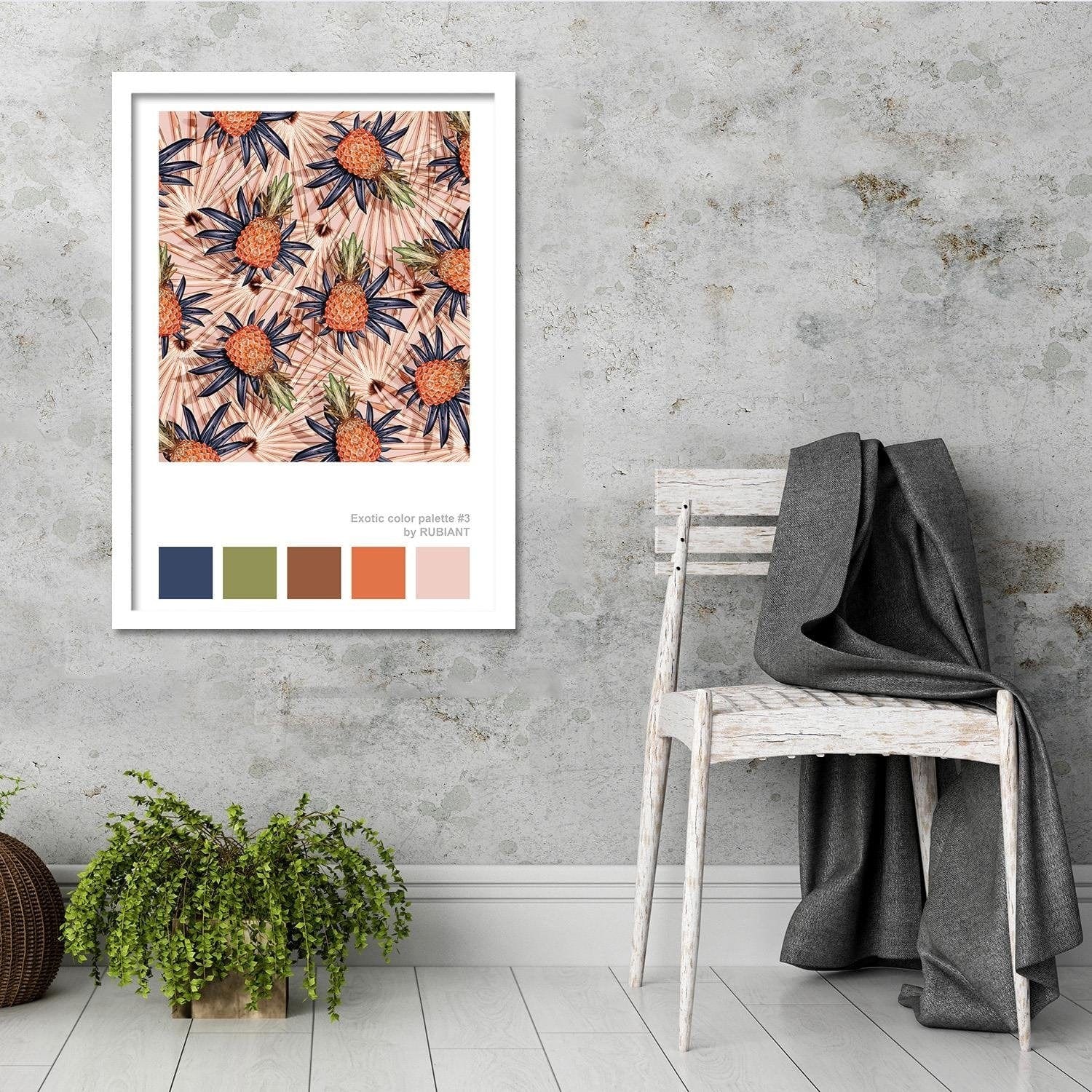 Glezna baltā rāmī - Pineapple Brown Home Trends DECO