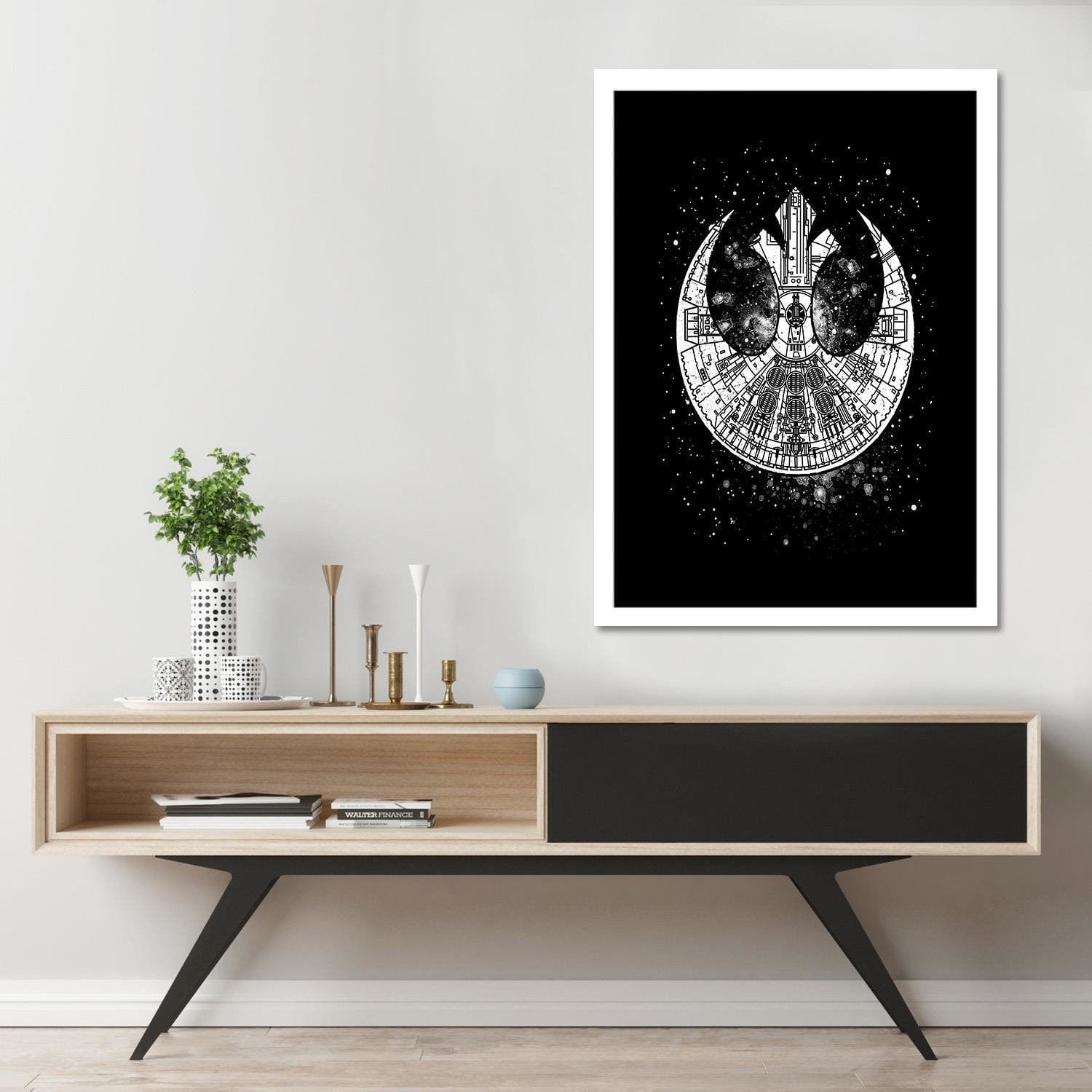 Glezna baltā rāmī - Rebel Alliance Home Trends DECO