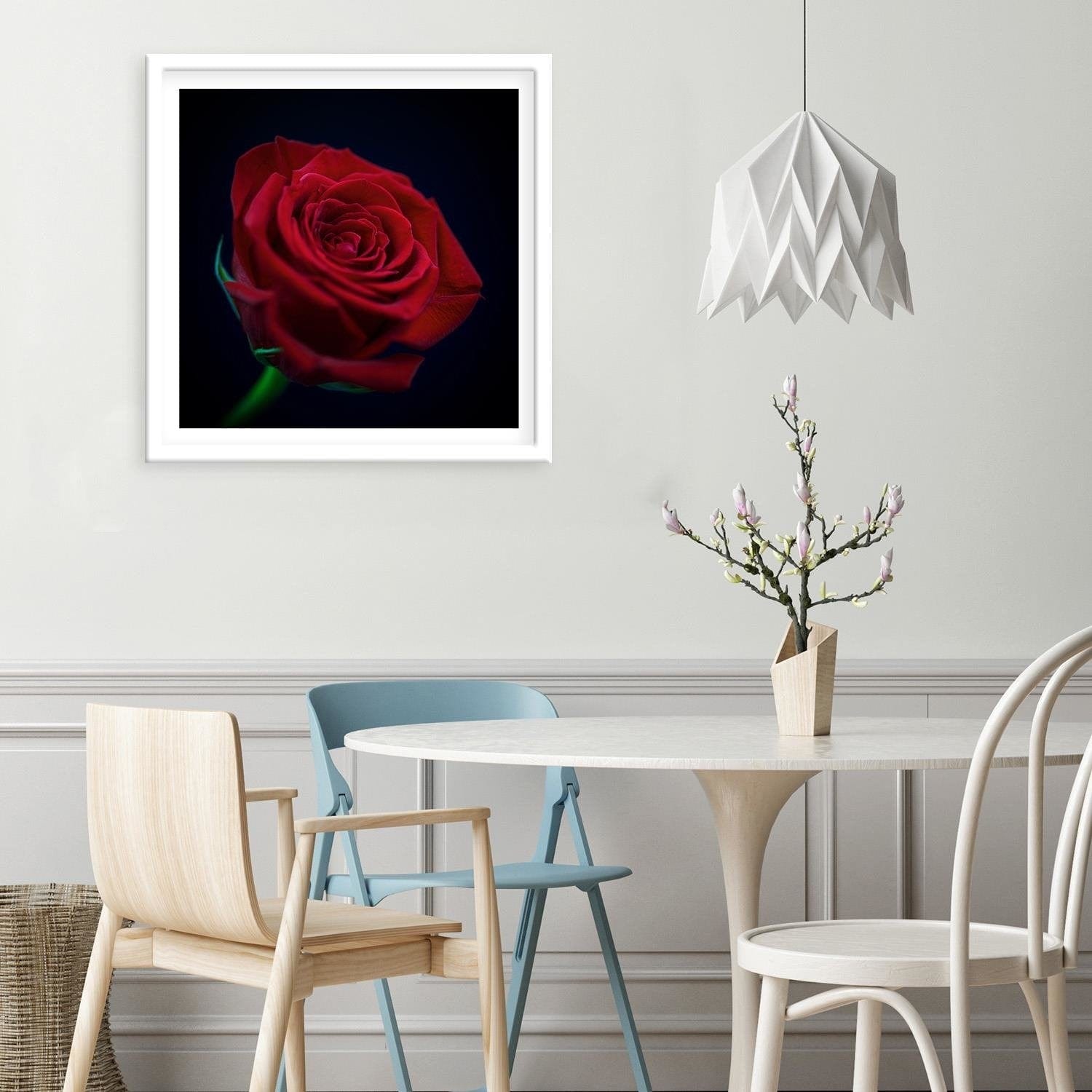 Glezna baltā rāmī - Red Rose In The Dark Home Trends DECO