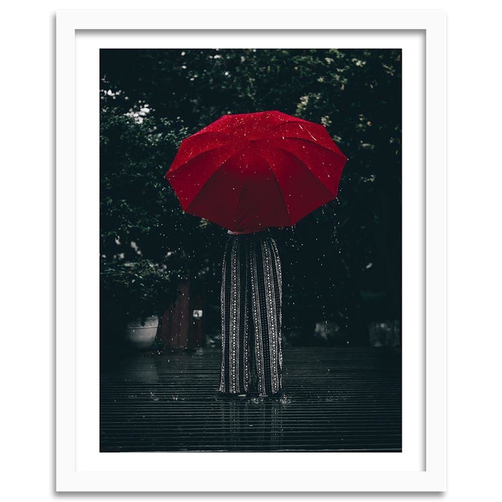 Glezna baltā rāmī - Red Umbrella In The Rain Home Trends DECO
