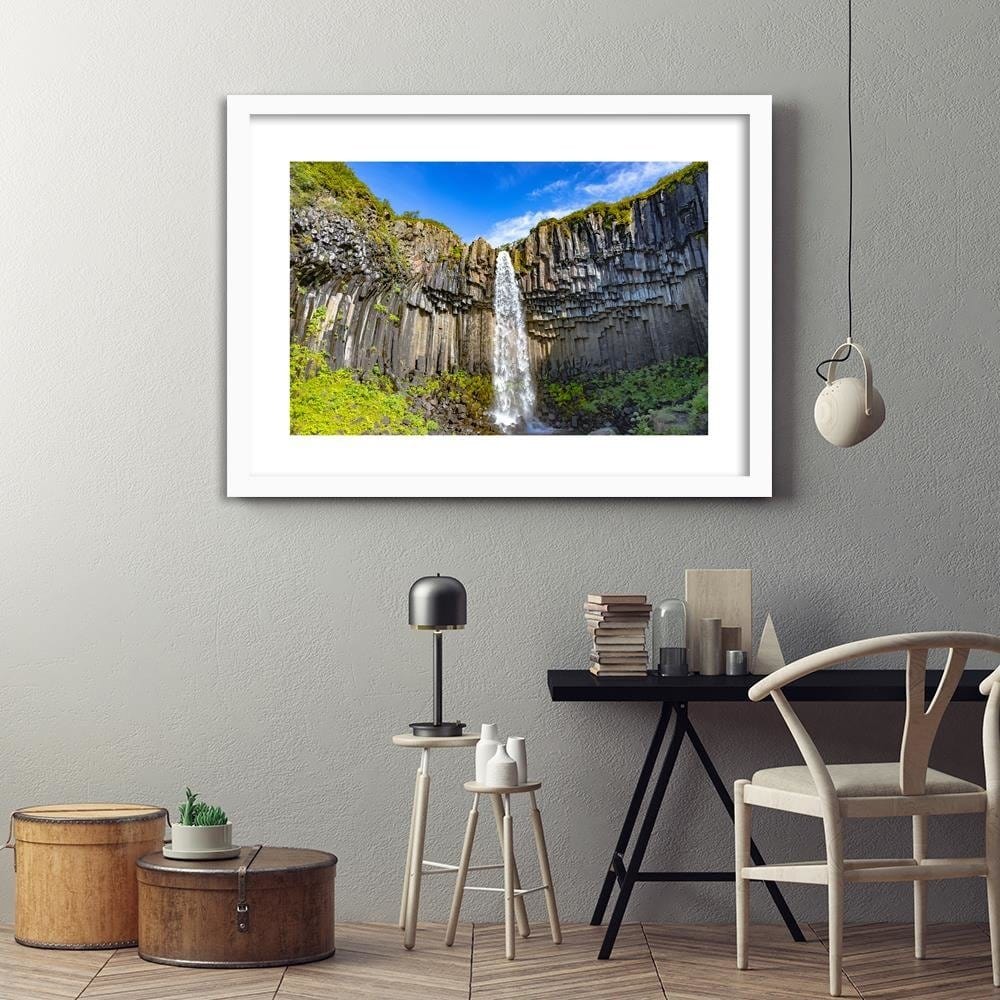 Glezna baltā rāmī - Rock Waterfall Home Trends DECO
