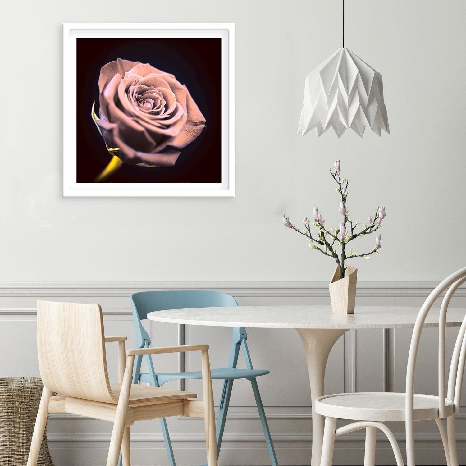 Glezna baltā rāmī - Rose In The Dark Home Trends DECO