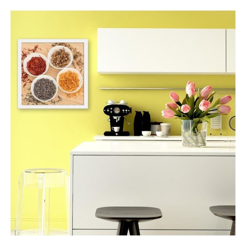 Glezna baltā rāmī - Spices in white bowls Home Trends DECO