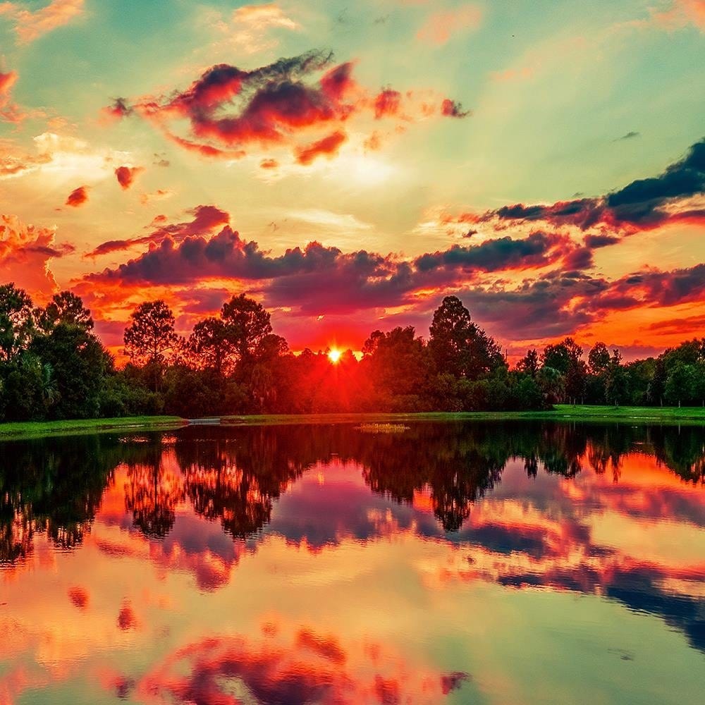 Glezna baltā rāmī - Sunrise Over The Lake 4 Home Trends DECO