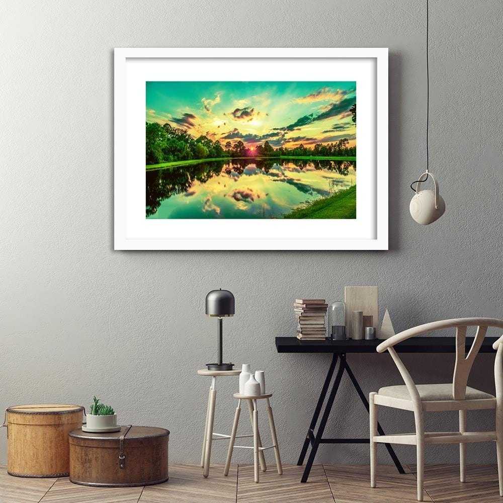 Glezna baltā rāmī - Sunrise Over The Lake Home Trends DECO