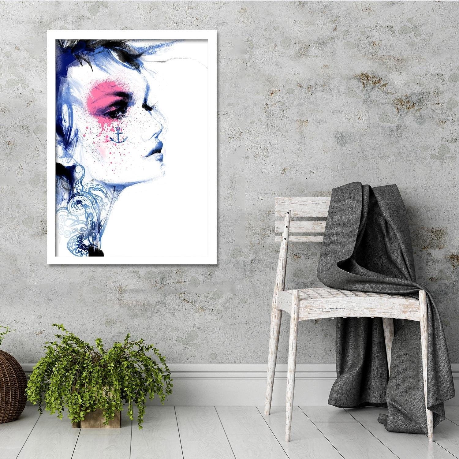 Glezna baltā rāmī - Tattoo Woman Blue Home Trends DECO