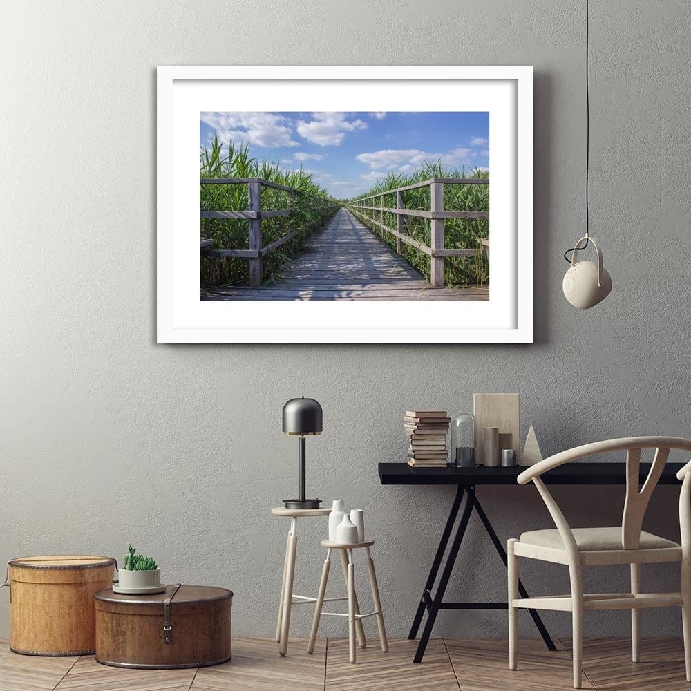 Glezna baltā rāmī - The Bridge In Green Reeds Home Trends DECO
