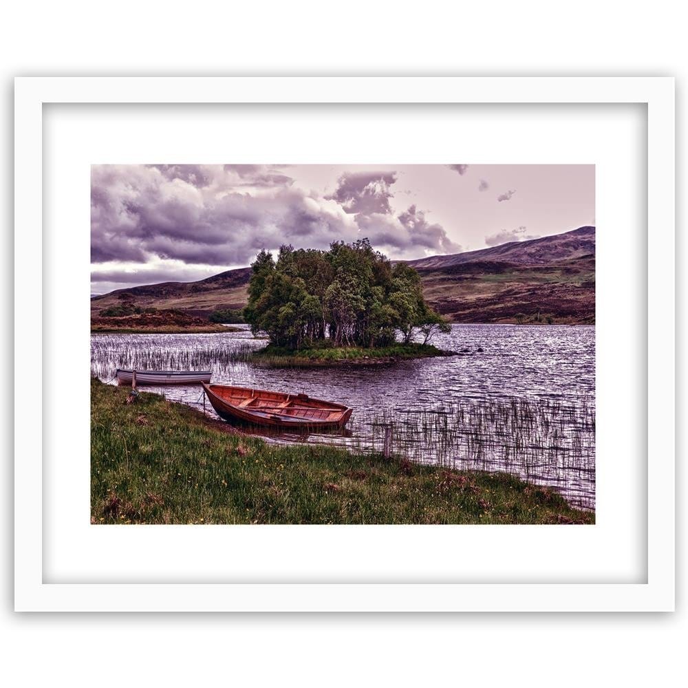 Glezna baltā rāmī - The Island On The Lake 4 Home Trends DECO