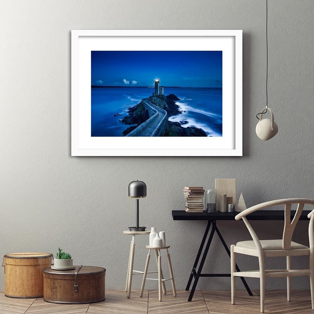 Glezna baltā rāmī - The Road To The Lighthouse Home Trends DECO