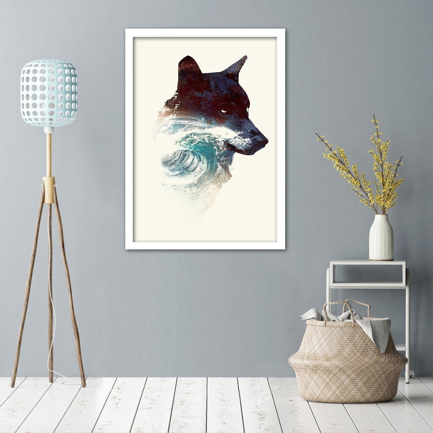 Glezna baltā rāmī - The Wolf And The Waves Home Trends DECO