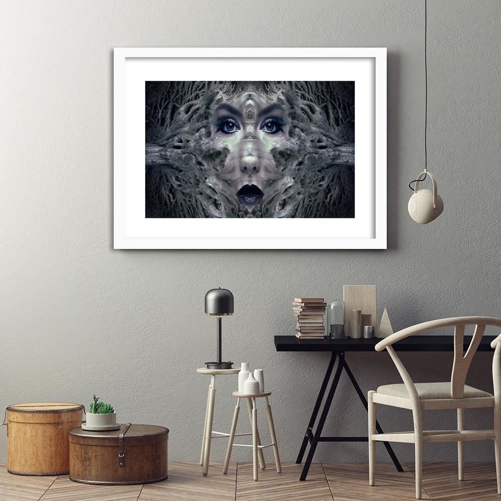 Glezna baltā rāmī - The Woman's Face Fantasy Home Trends DECO