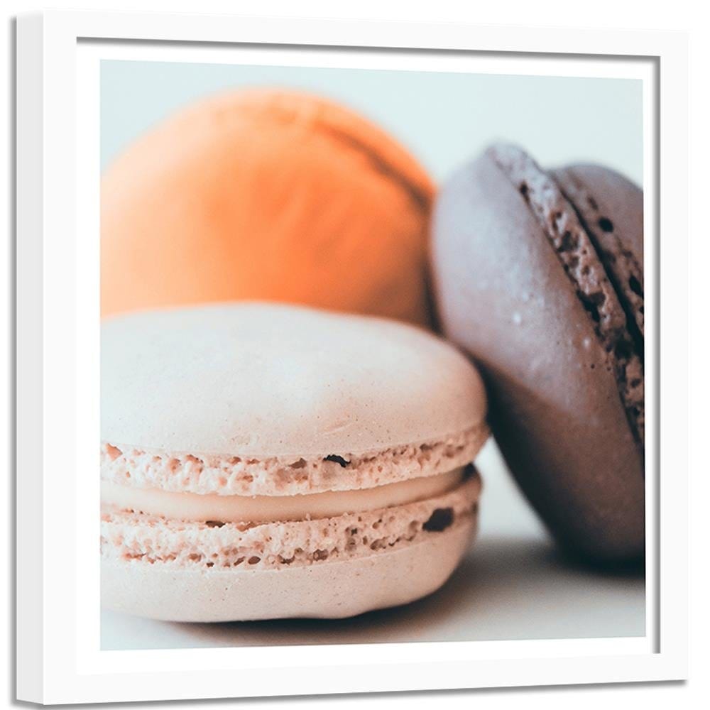 Glezna baltā rāmī - Three Colorful Macaroons 2 Home Trends DECO