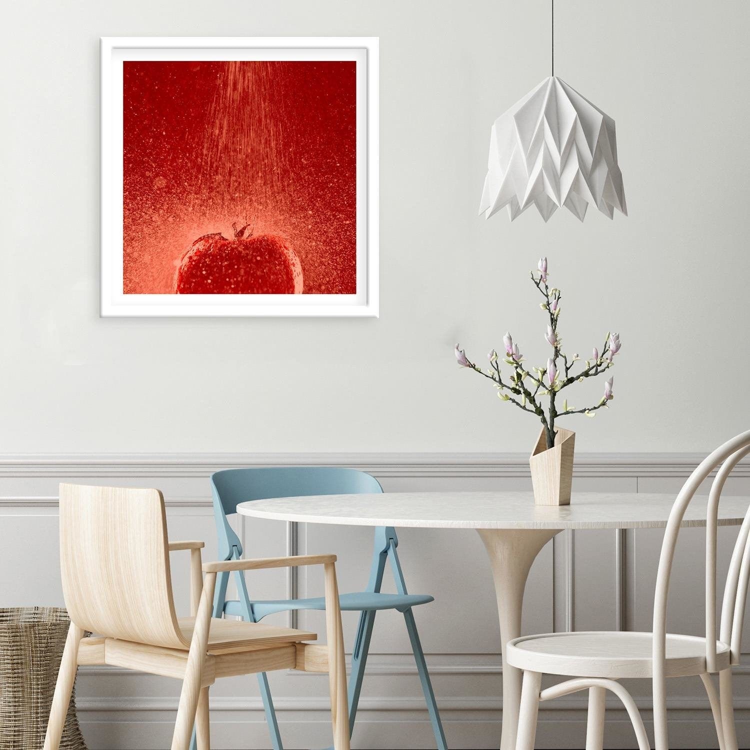 Glezna baltā rāmī - Tomato In The Stream Of Water Home Trends DECO