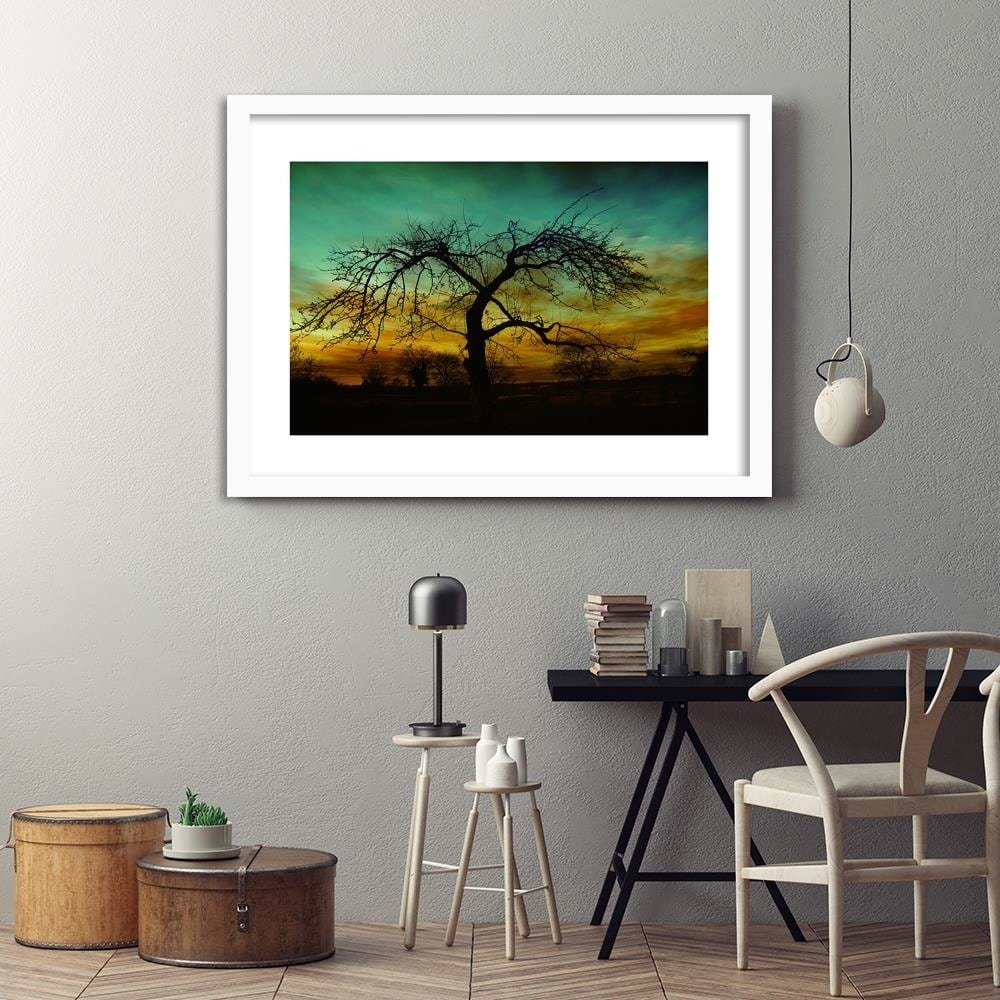 Glezna baltā rāmī - Tree At Dusk Home Trends DECO