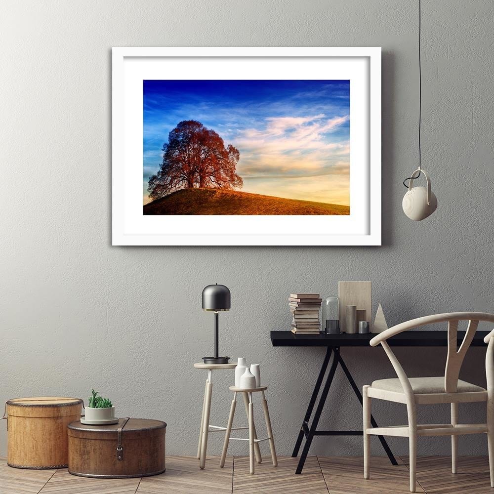 Glezna baltā rāmī - Tree On The Hill Home Trends DECO