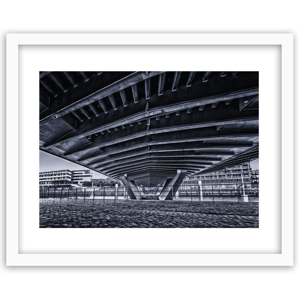 Glezna baltā rāmī - Under A Big Bridge Home Trends DECO