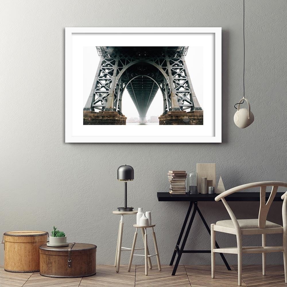 Glezna baltā rāmī - Under The Brooklyn Bridge Home Trends DECO