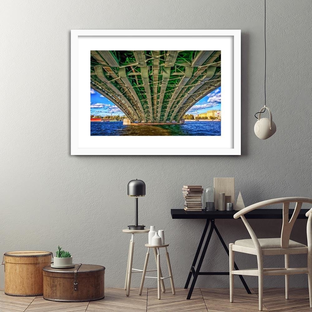 Glezna baltā rāmī - Under The Iron Bridge Home Trends DECO