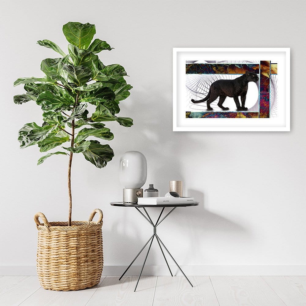 Glezna baltā rāmī - Vigilant Panther Home Trends DECO