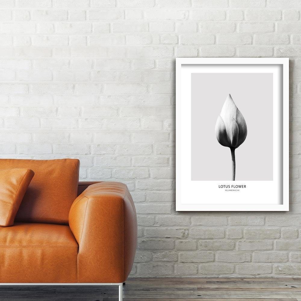 Glezna baltā rāmī - White Lotus Bud Home Trends DECO