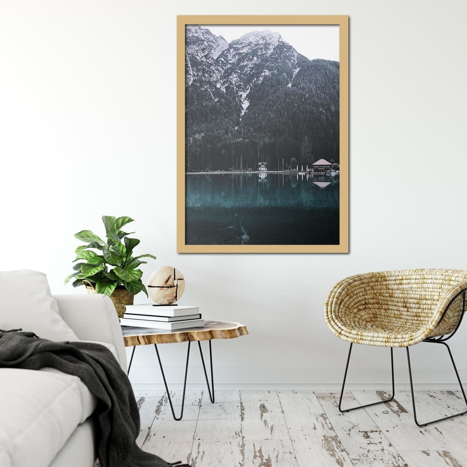Glezna bēšā rāmī - Houses The Mountain Peak Home Trends DECO