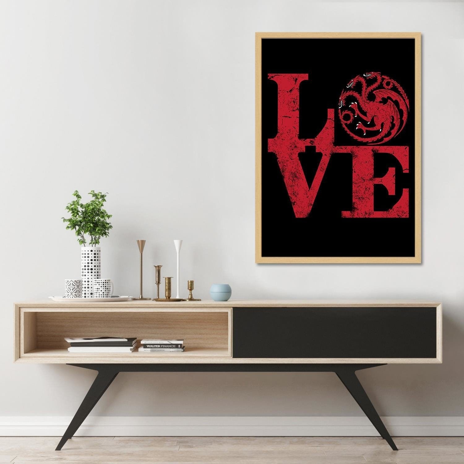 Glezna bēšā rāmī - Targaryen Love Red Home Trends DECO