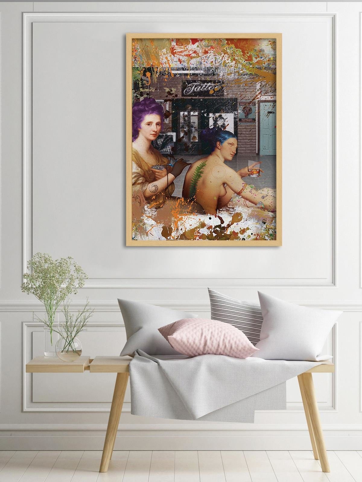 Glezna bēšā rāmī - Tattoo Women Home Trends DECO
