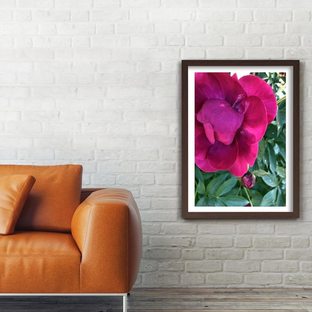 Glezna brūnā rāmī - A Large Pink Flower Home Trends DECO