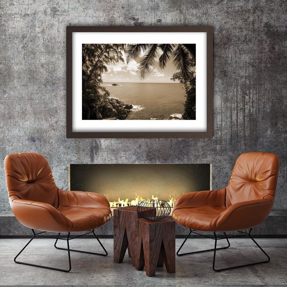 Glezna brūnā rāmī - A Rock In The Sea 1 Home Trends DECO
