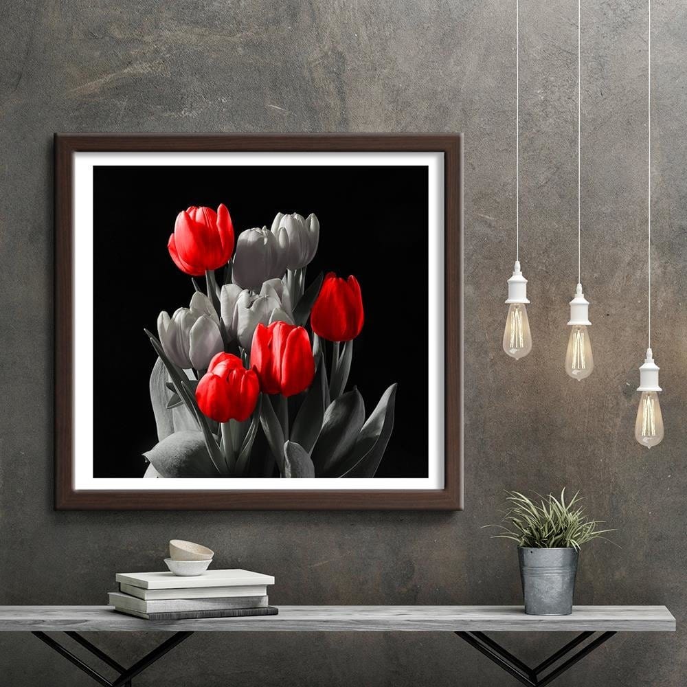 Glezna brūnā rāmī - Bouquet Of Red Tulips Home Trends DECO