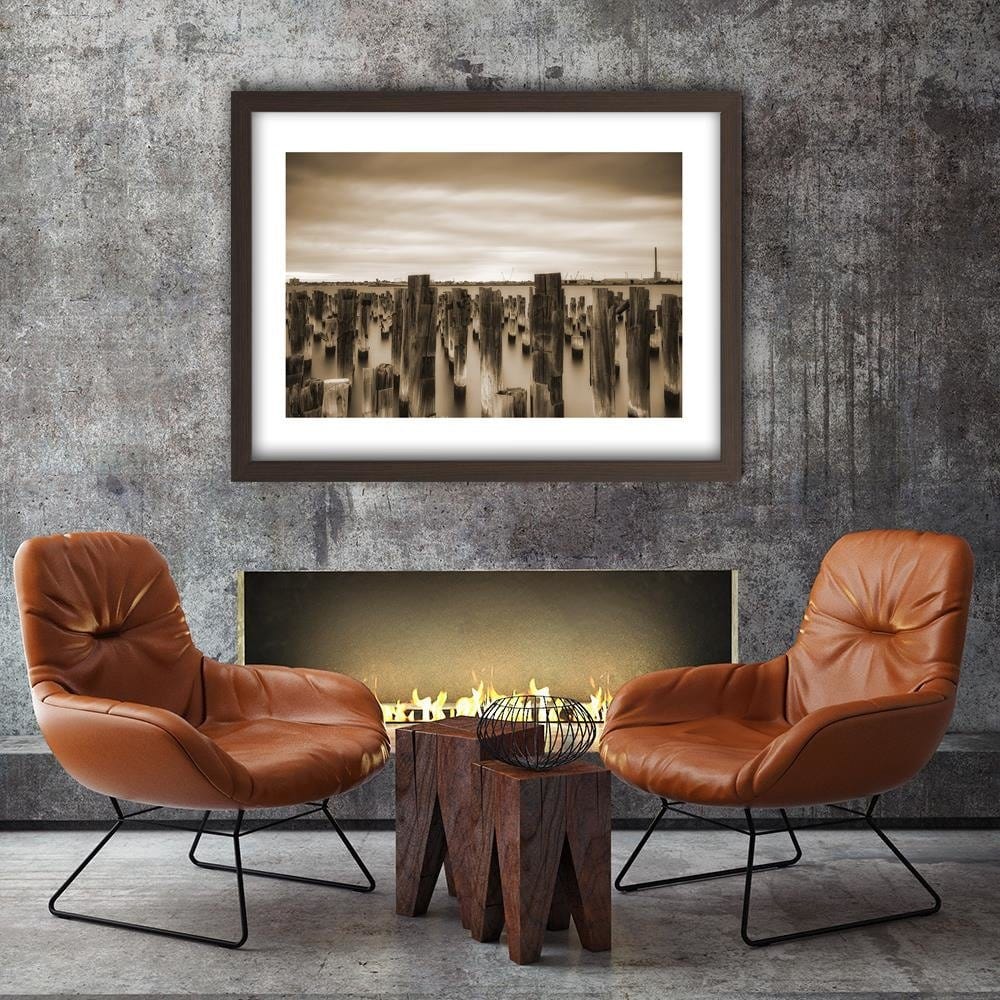 Glezna brūnā rāmī - Breakwater In Port 1 Home Trends DECO
