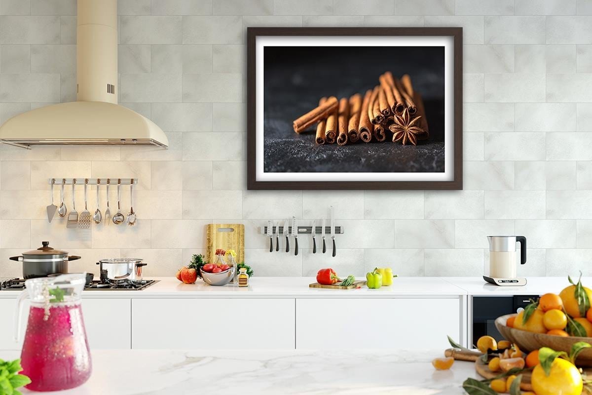 Glezna brūnā rāmī - Cinnamon Sticks Home Trends DECO