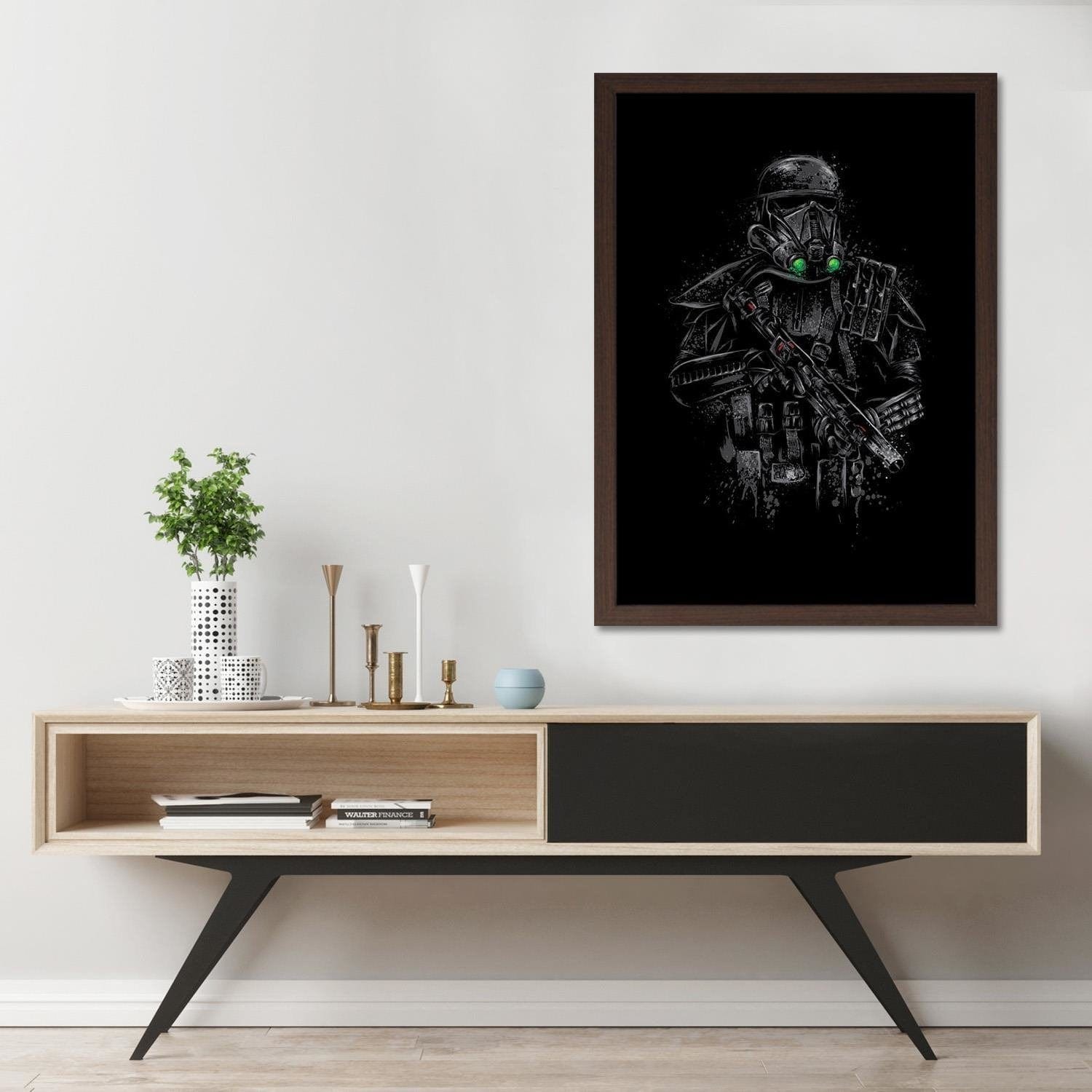Glezna brūnā rāmī - Death Trooper Black Home Trends DECO