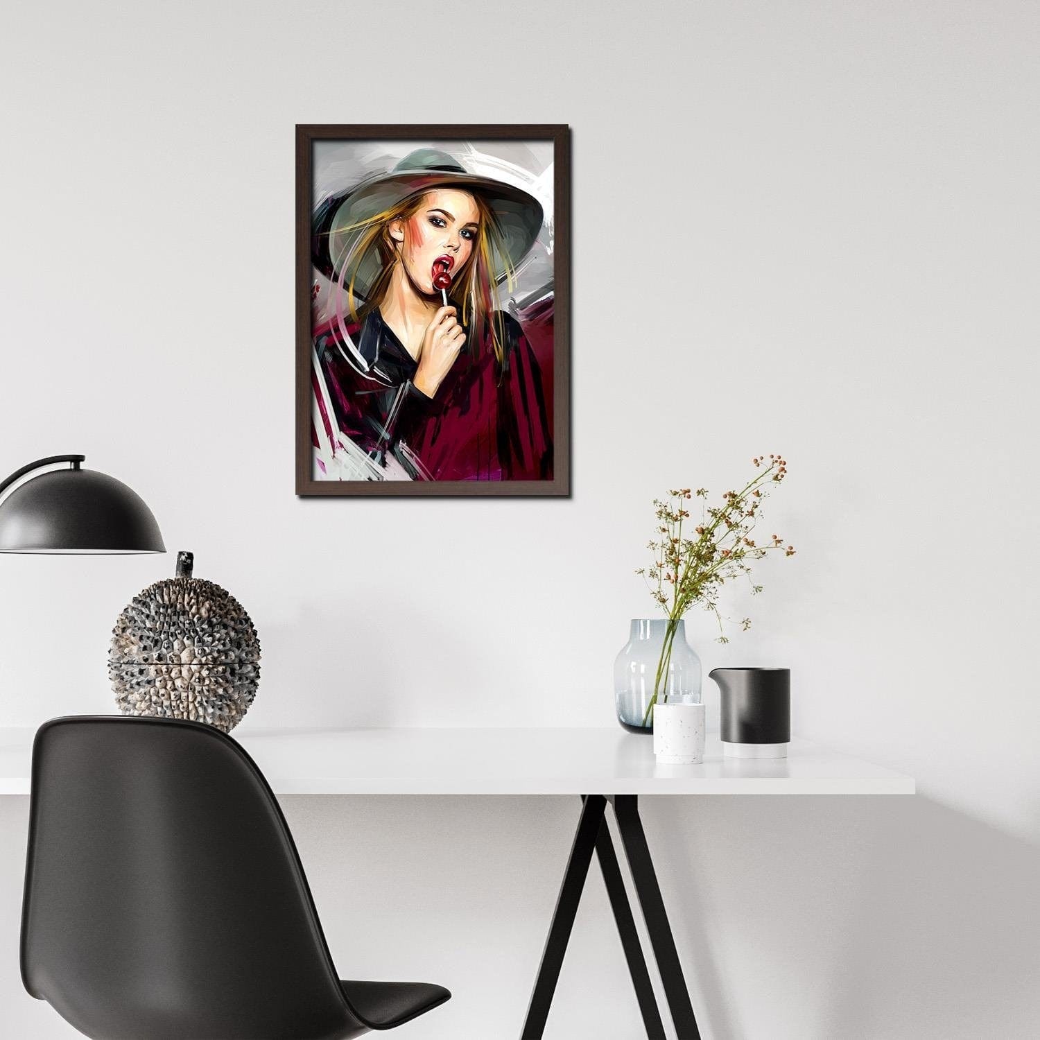 Glezna brūnā rāmī - Girl With Lollipop Home Trends DECO