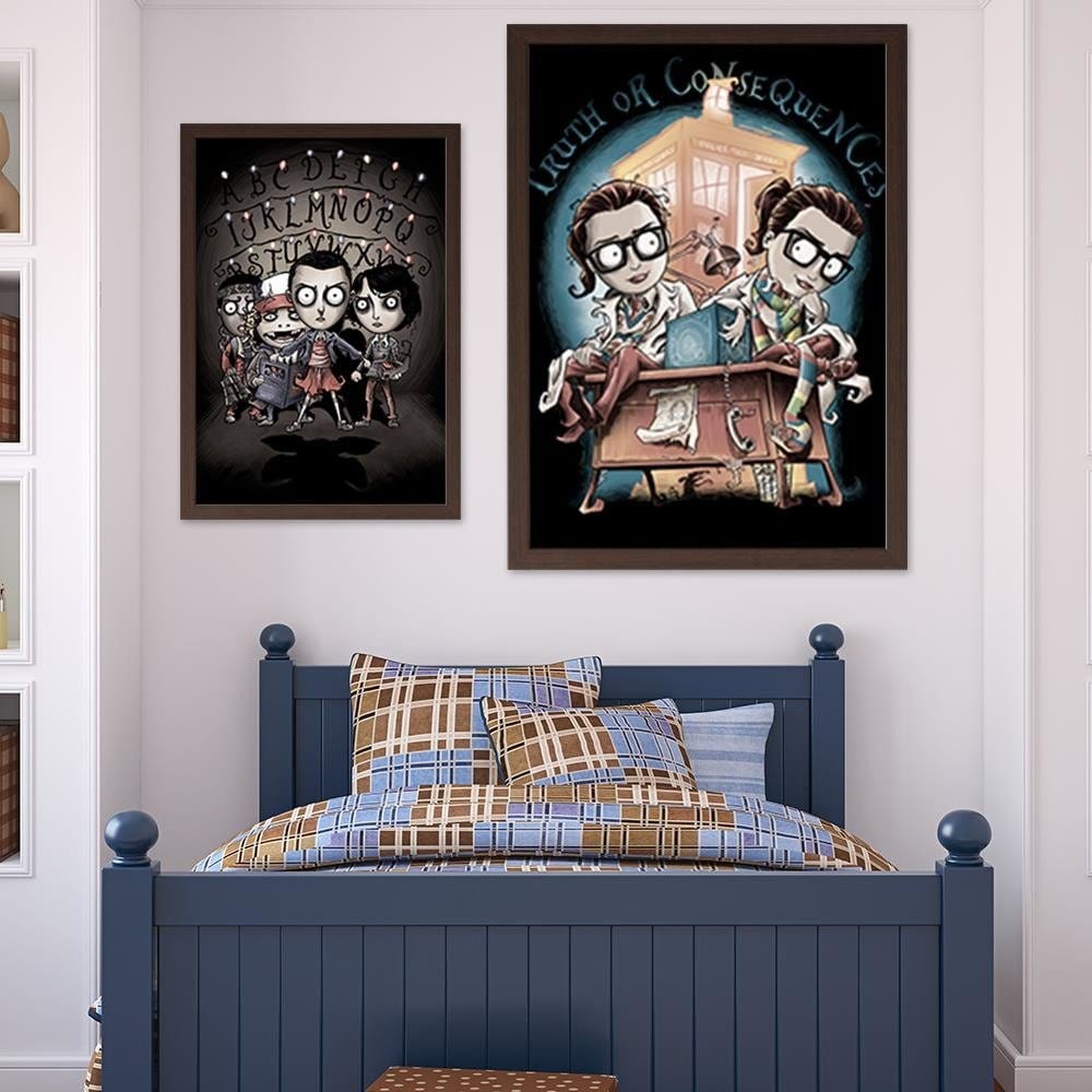 Glezna brūnā rāmī - Girls Wearing Glasses Home Trends DECO