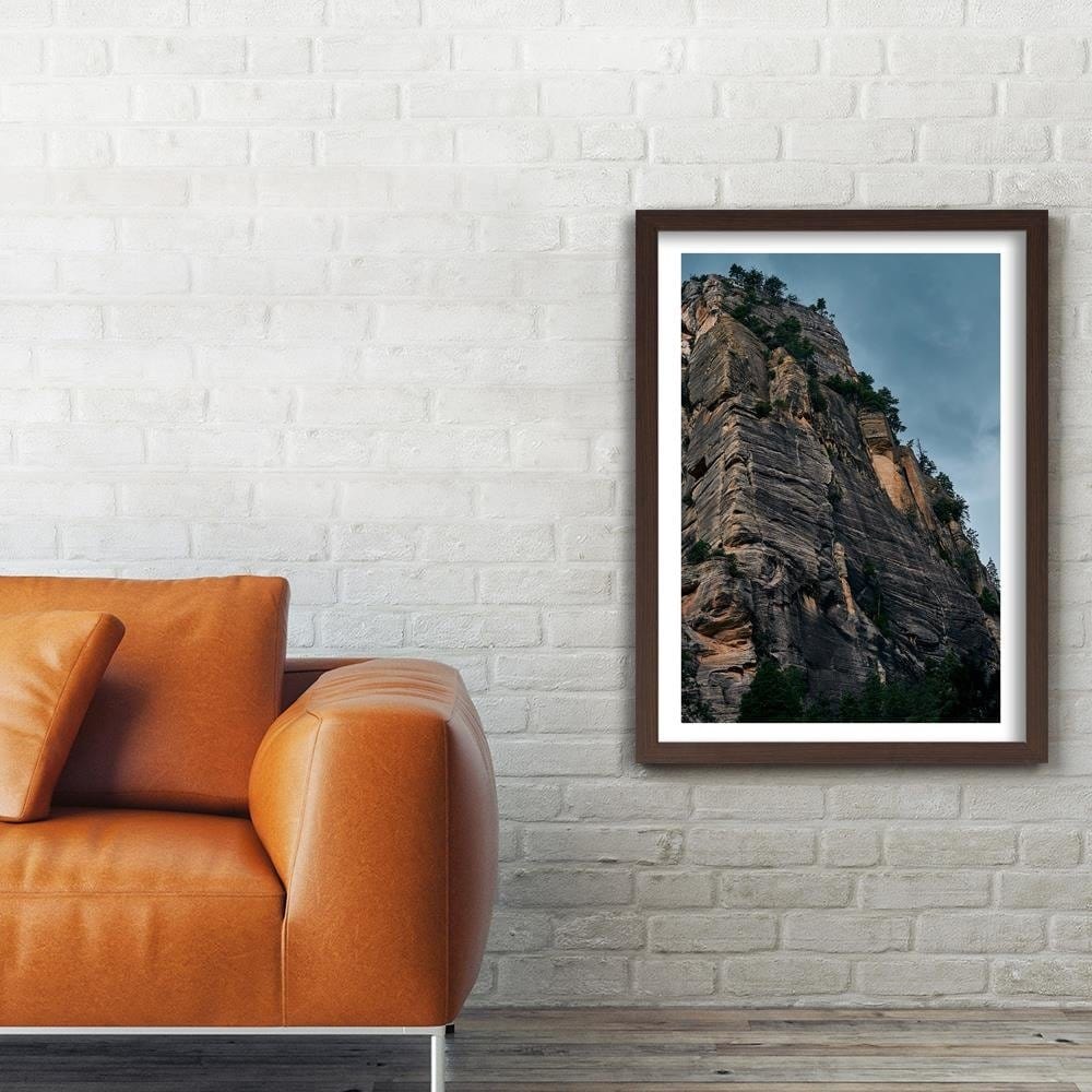 Glezna brūnā rāmī - High Rocks Home Trends DECO