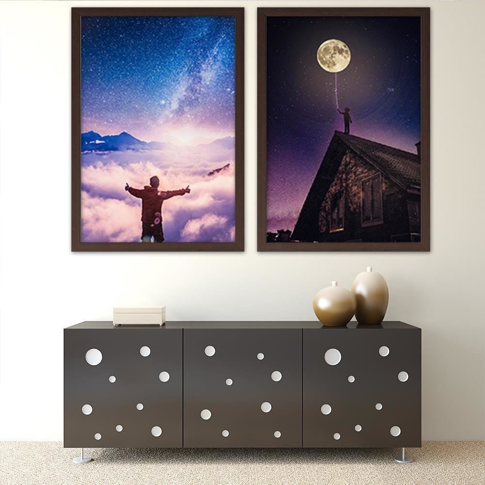 Glezna brūnā rāmī - Man And The Galaxy Home Trends DECO
