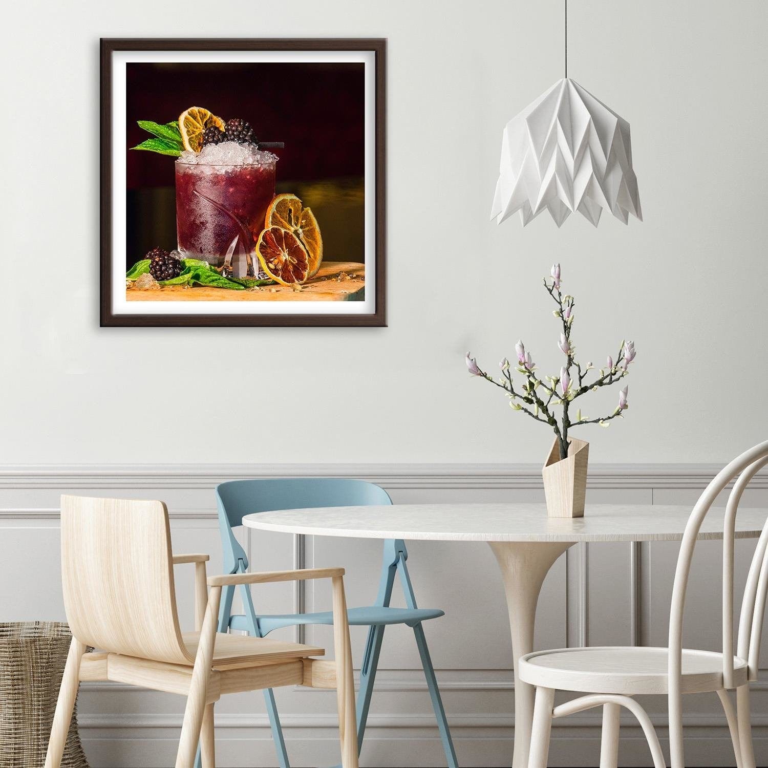 Glezna brūnā rāmī - Red Drink And Lemon Slices Home Trends DECO