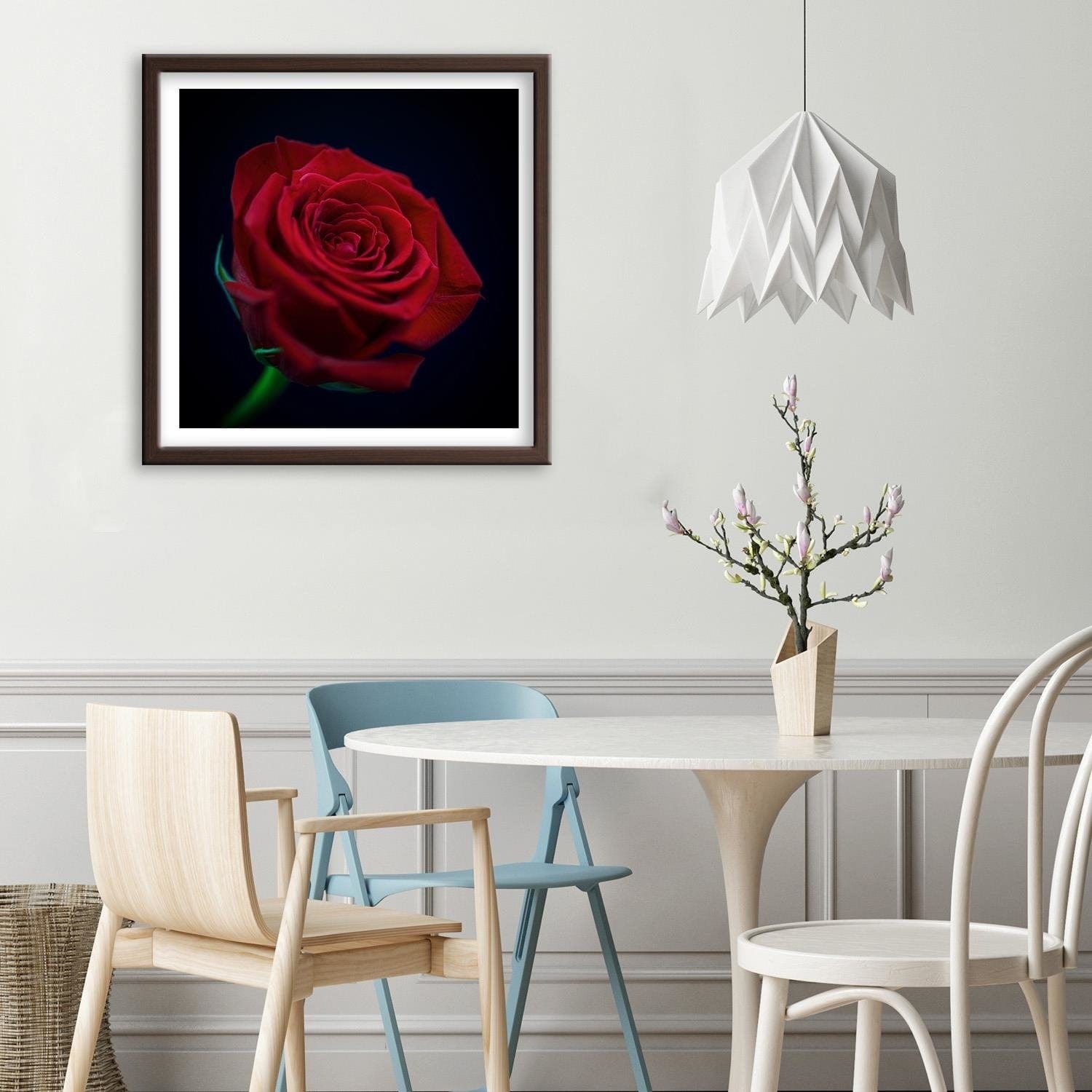 Glezna brūnā rāmī - Red Rose In The Dark Home Trends DECO