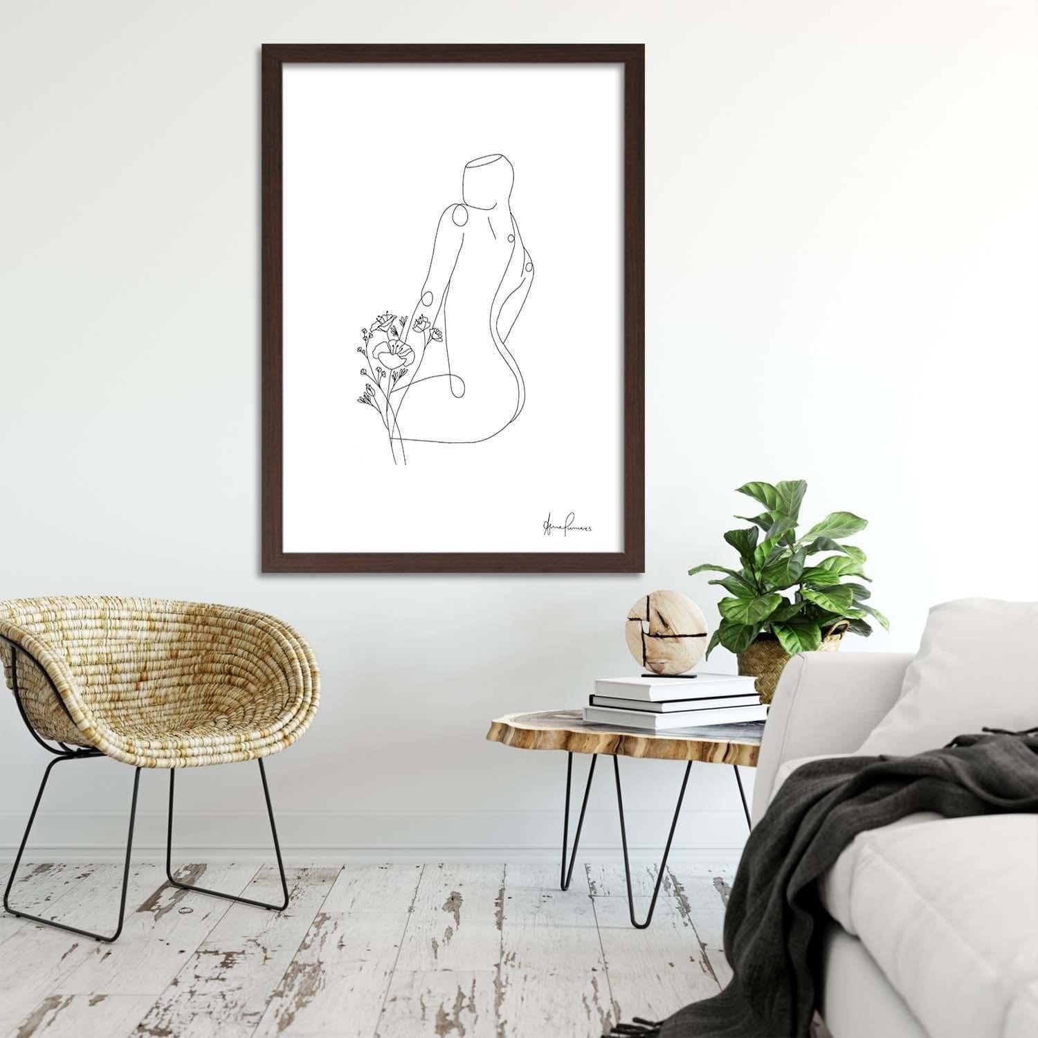 Glezna brūnā rāmī - Silhouette Of A Woman Home Trends DECO