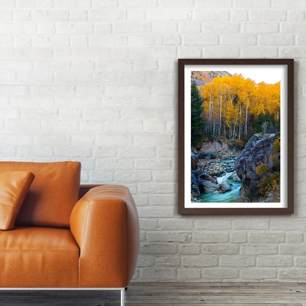 Glezna brūnā rāmī - Stream In The Forest Home Trends DECO