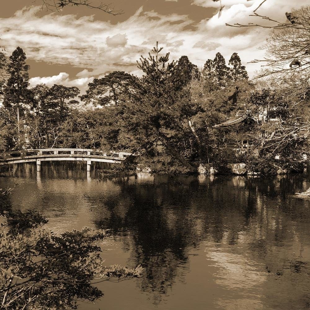 Glezna brūnā rāmī - The Bridge Over The River In The Park 1 Home Trends DECO
