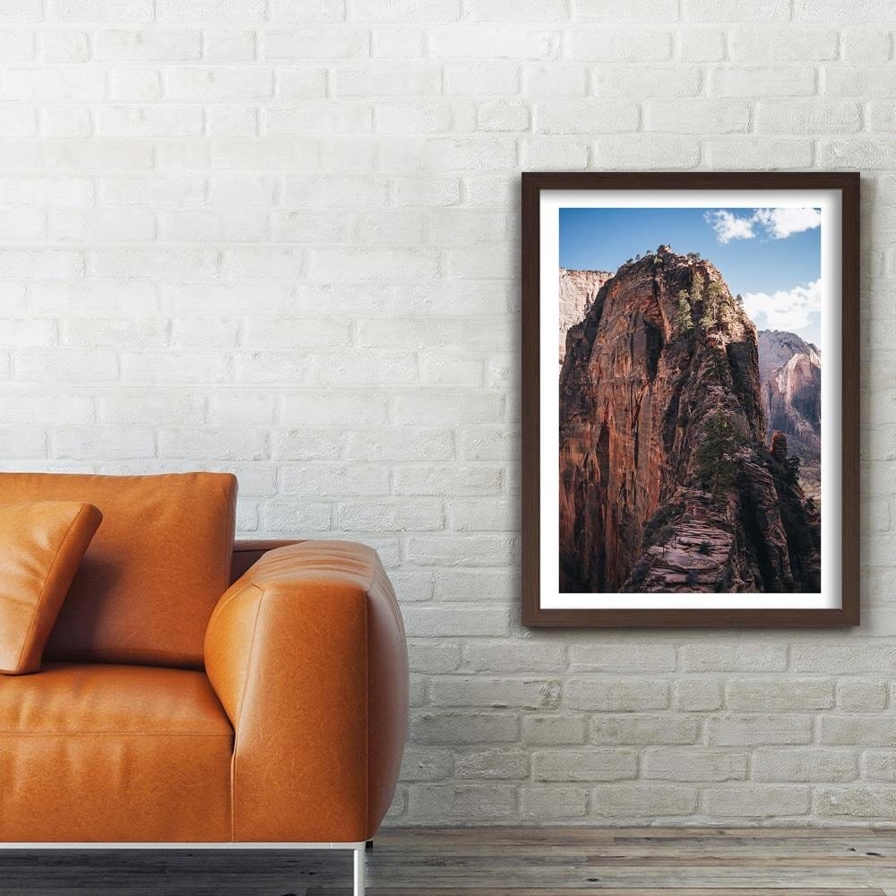 Glezna brūnā rāmī - The Road To Rock Home Trends DECO