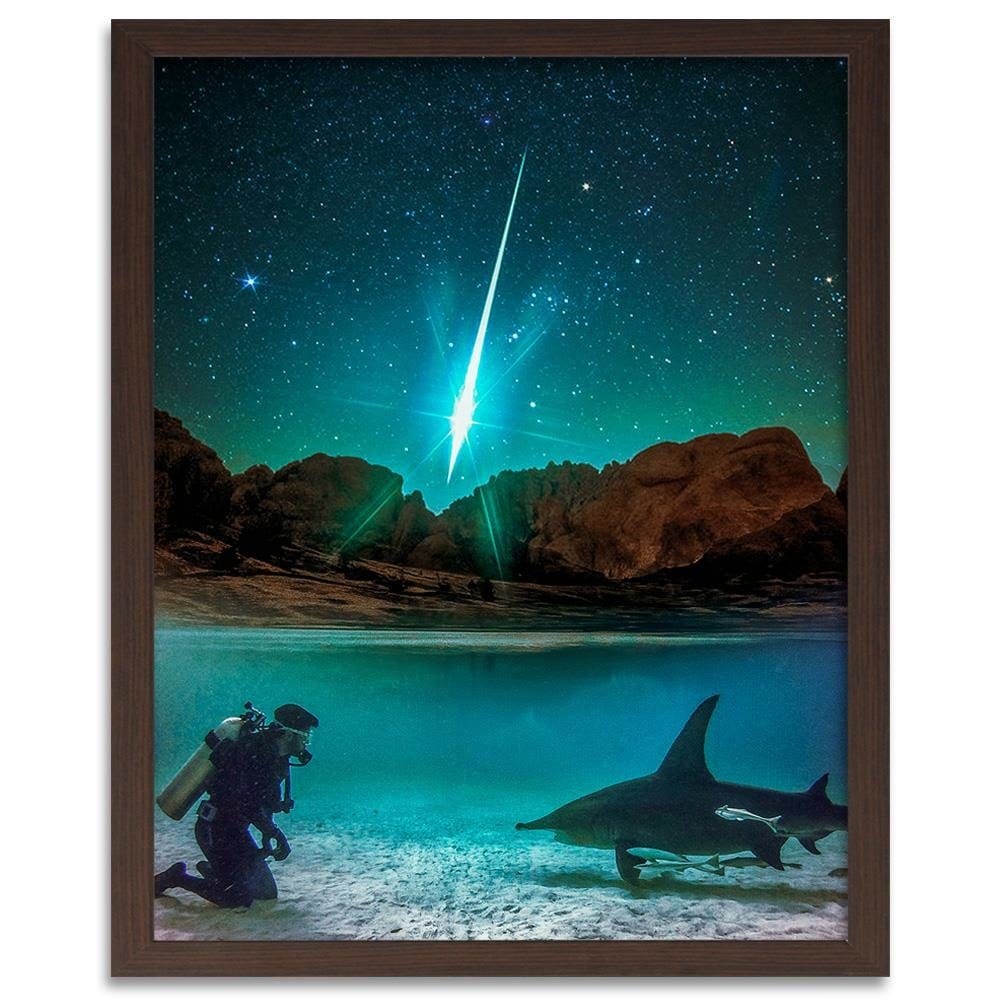 Glezna brūnā rāmī - Underwater Meeting Home Trends DECO
