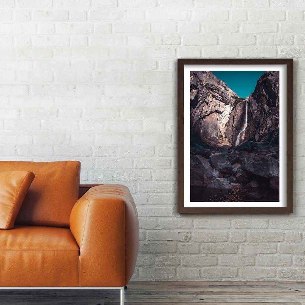 Glezna brūnā rāmī - Waterfall Among High Rocks Home Trends DECO